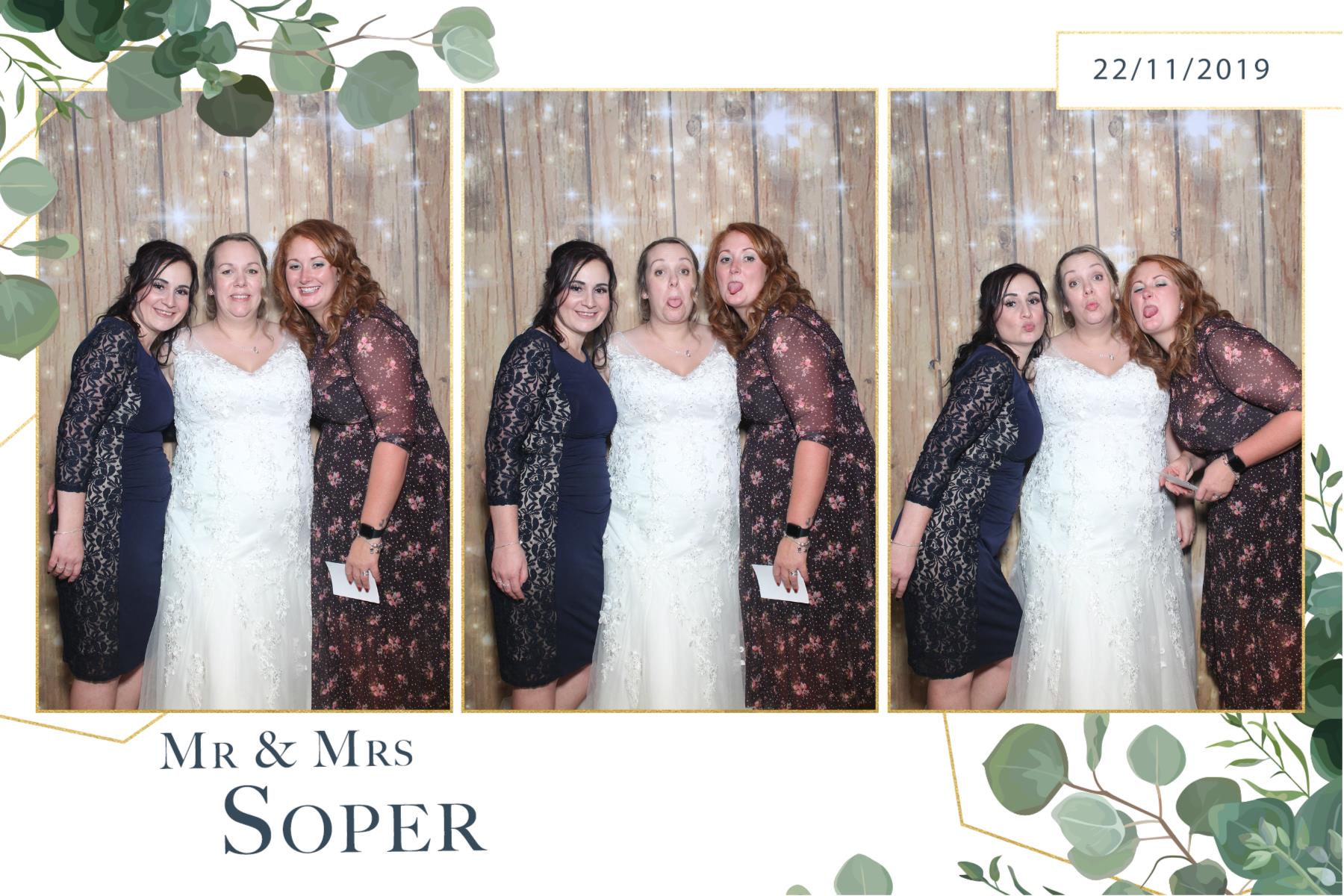 Mr & Mrs Soper  | View more photos from the event at gallery.magicimages.uk/u/MagicImages/Mr-Mrs-Soper